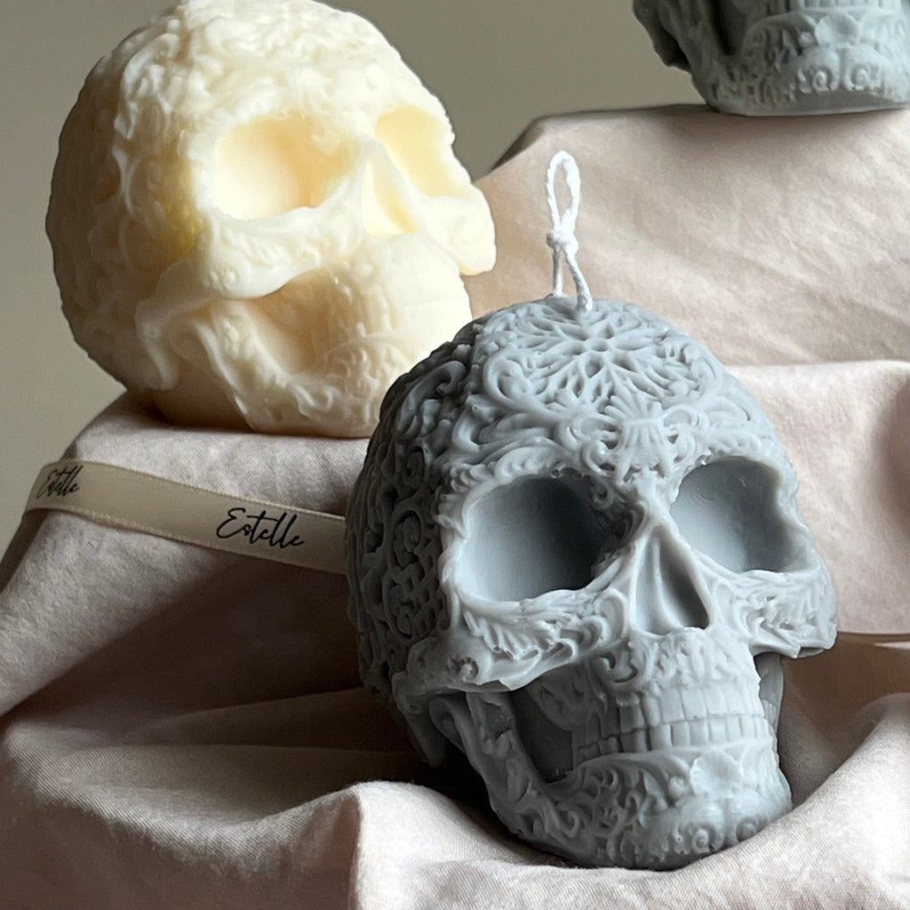 Handmade Halloween Skull Candle: Spooky Soy Wax Home Decor