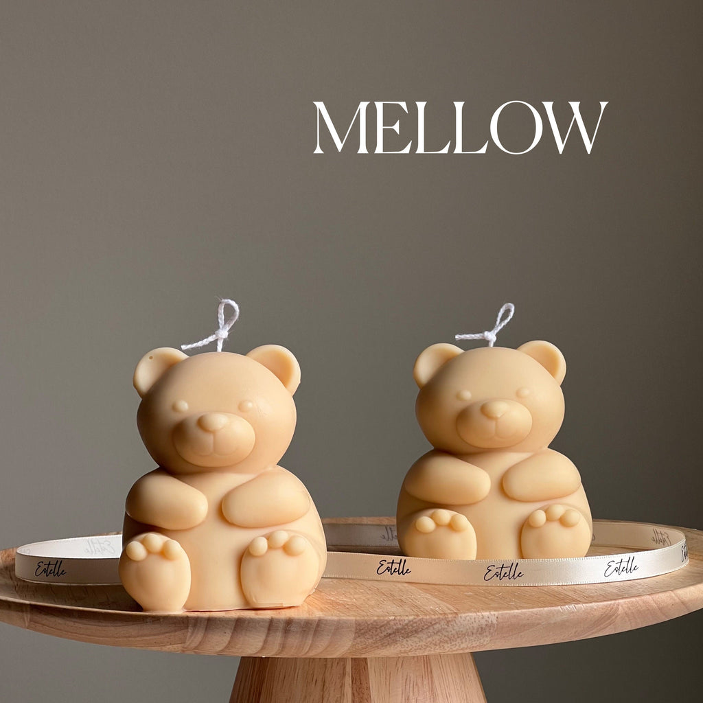 Big Teddy Soy Candle: Sculptural Home Decor, Custom Scent