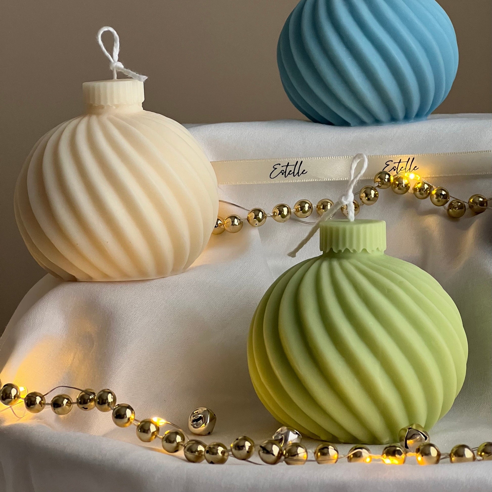 Swirl Christmas Bauble Soy Candle: Handmade Holiday Decor