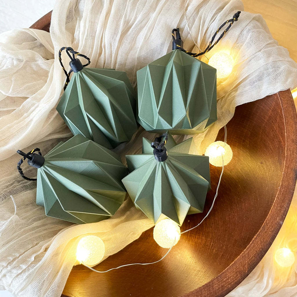ORIGAMI Ornament - CROWN