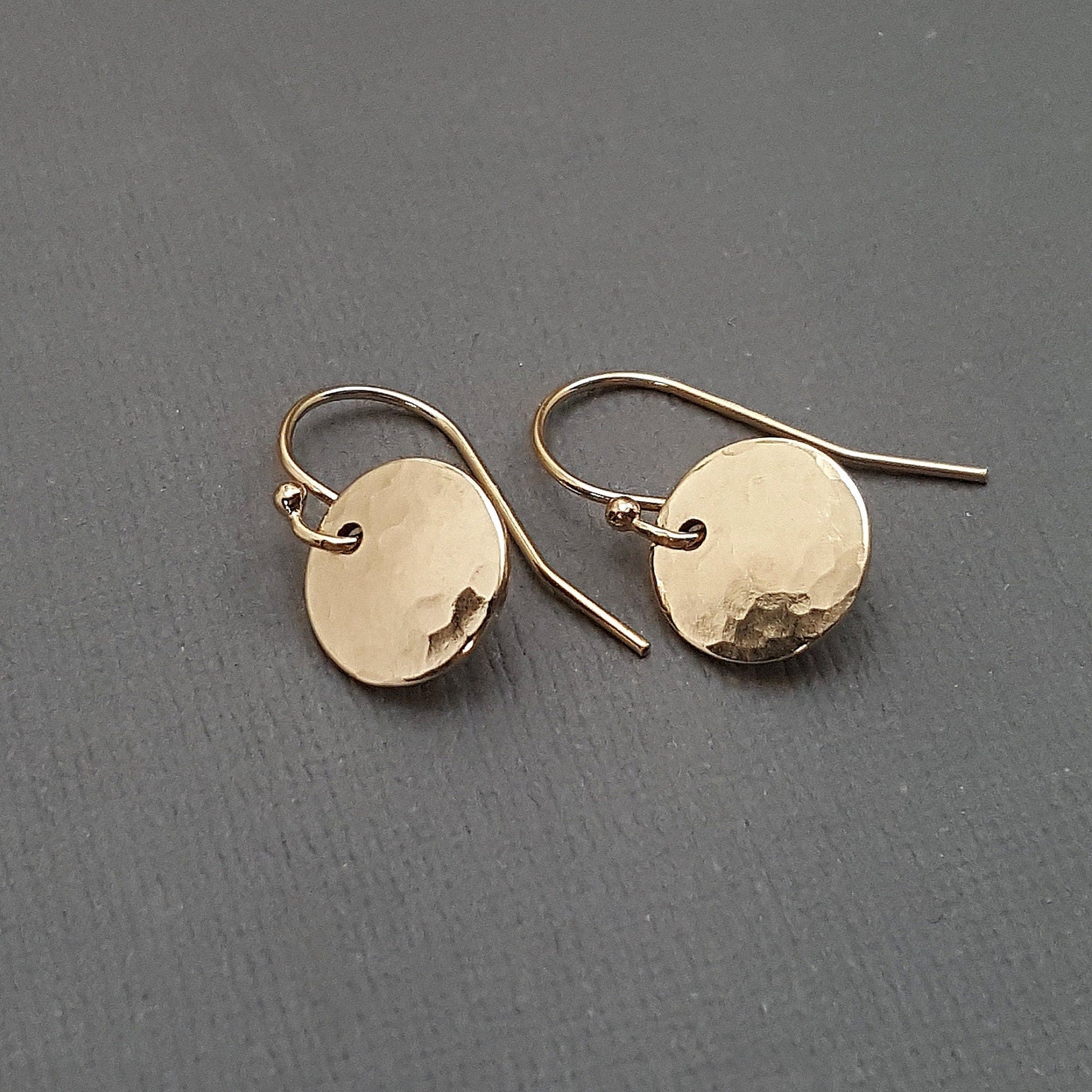 Hammered Goldfilled Disc Earrings: Minimalist Lever-back Dangles
