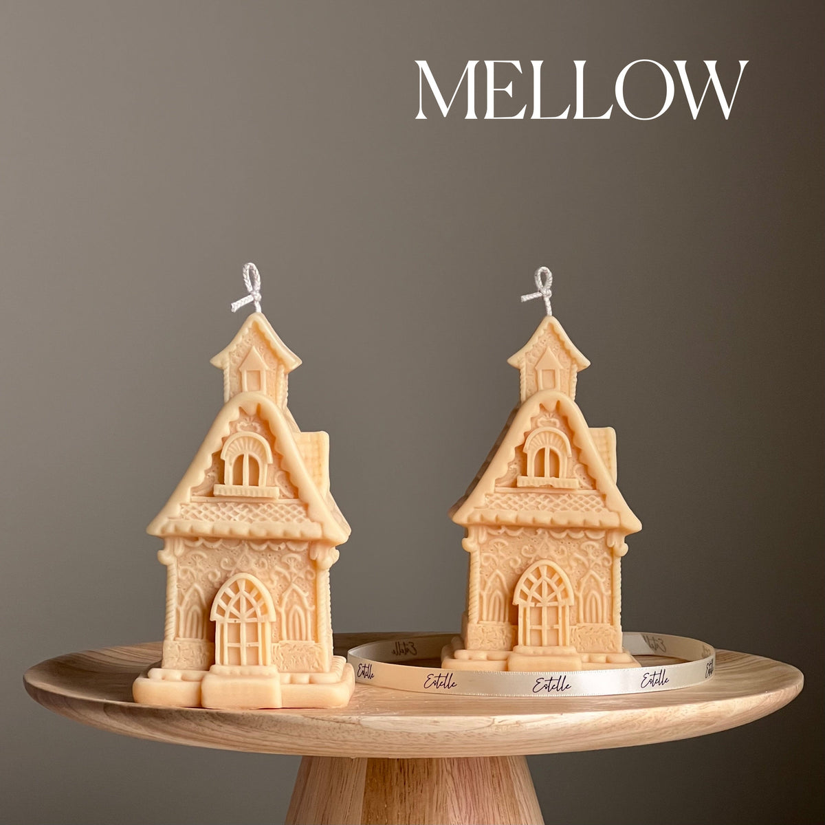 Grande chandelle Maison : chandelle sculpturale en cire de soya coulée à la main