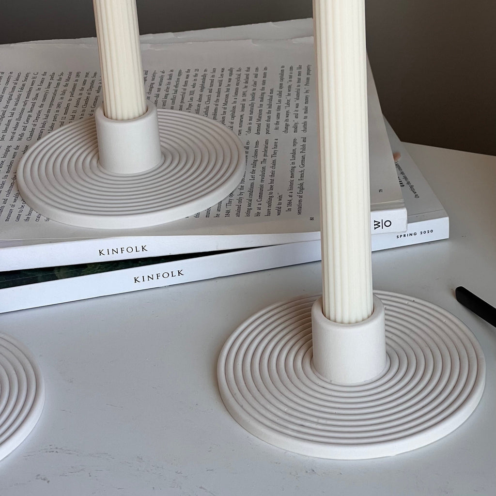 Minimalist Jesmonite Candlestick Holder: Round Taper Candle Decor
