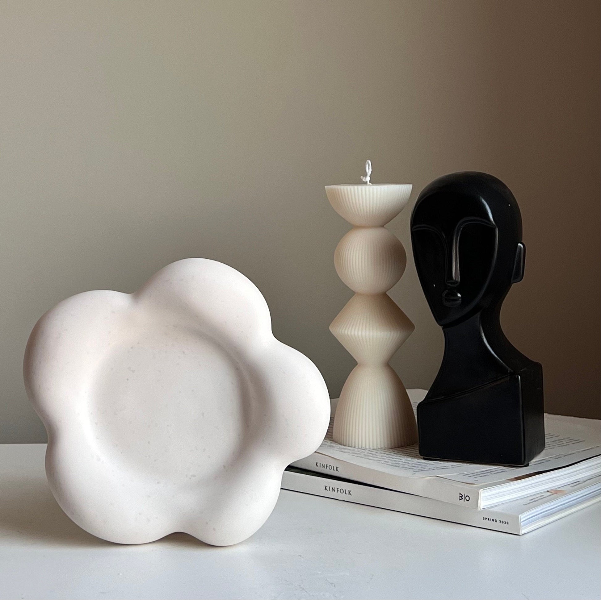 Big Flower Jesmonite Trinket Tray: Scandi Home Decor