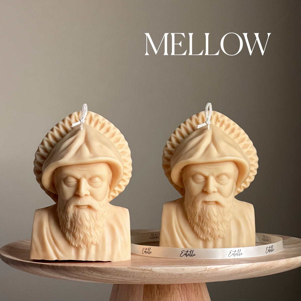 Bougie buste Saint Charbel : bougie pilier en cire de soya sculpturale
