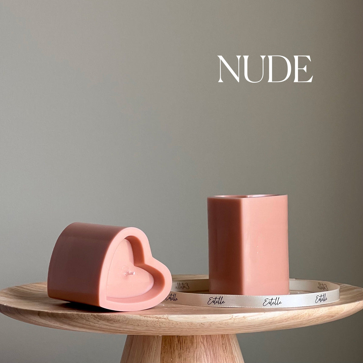 Bougie pilier en soya cœur | décor minimaliste pour la maison