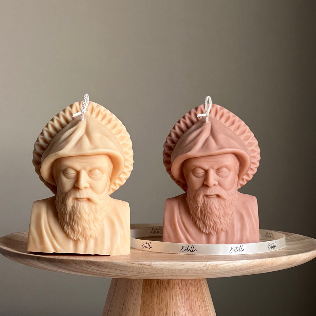 Bougie buste Saint Charbel : bougie pilier en cire de soya sculpturale