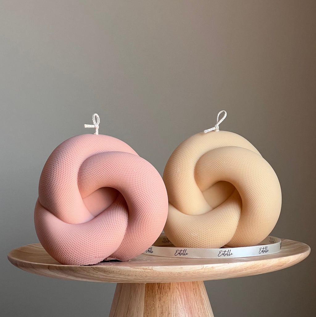 Handmade Knot Candle: Trendy Vegan Home Decor