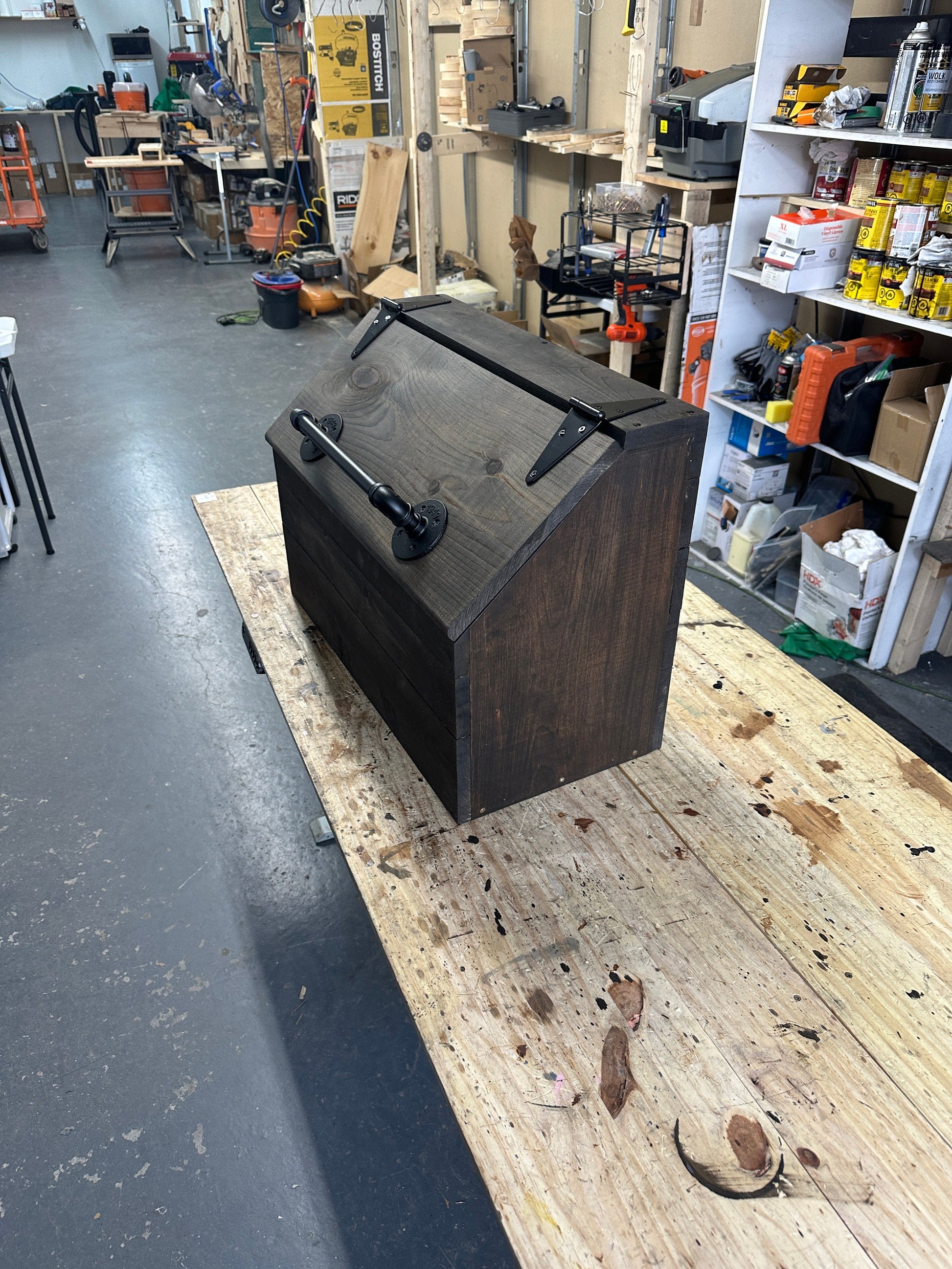 Conteneur de rangement pour jouets en bois extra-large à profil bas et à fermeture douce, bac à nourriture pour chien - Bac à jouets pour animaux