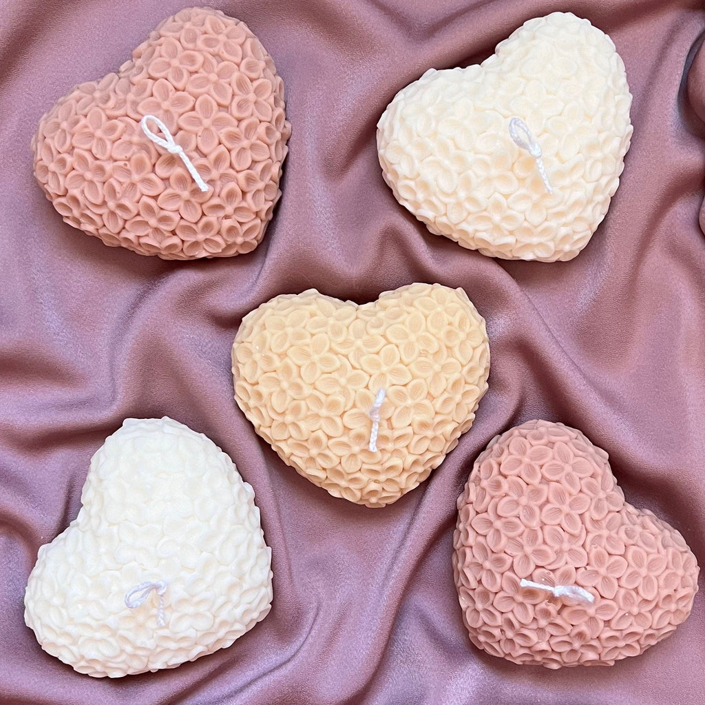 Flower Heart Soy Wax Candle | Romantic Home Decor