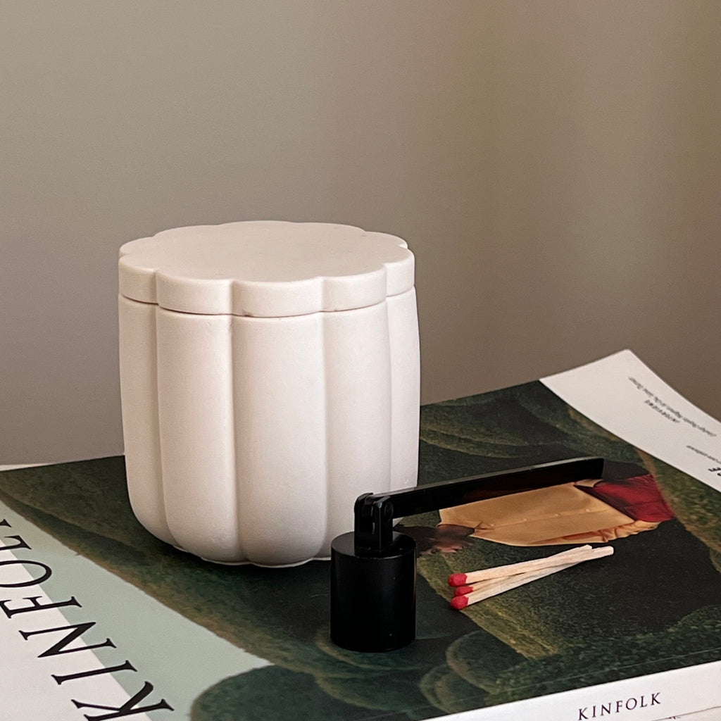 Handmade Flower Soy Wax Candle in Jesmonite Flower Jar with Wood Wick