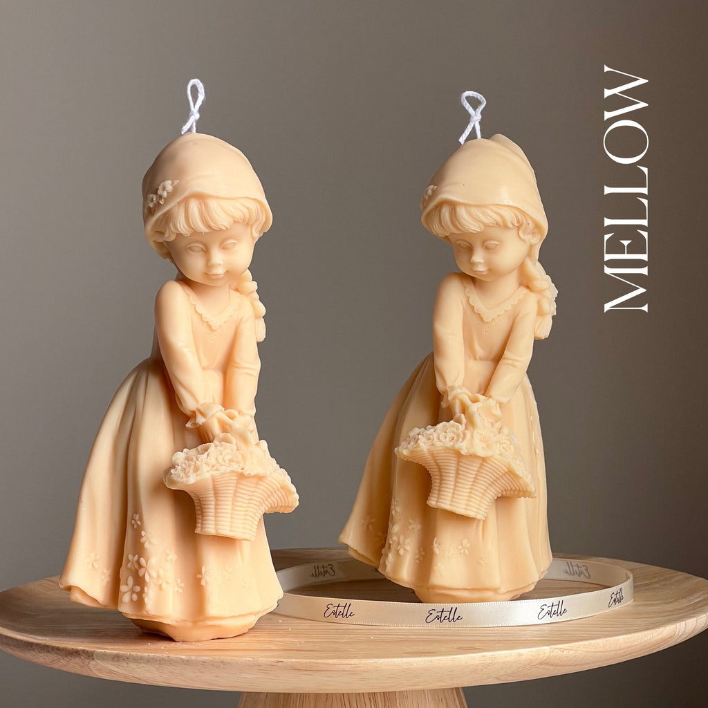 Sculptural Girl Soy Candle | Home Decor Gift