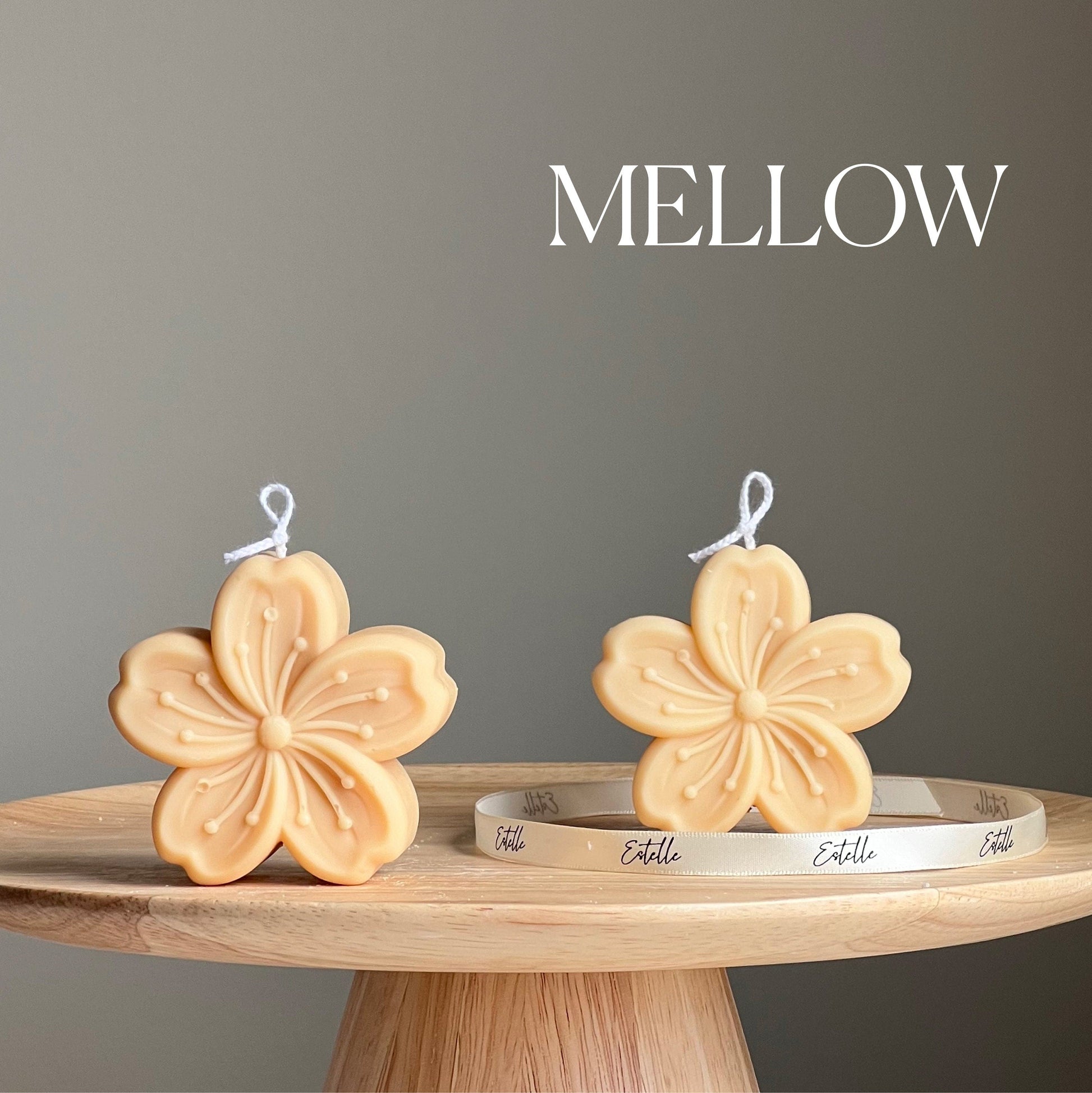 Sakura Flower Candle: Scented Soy Wax Sculptural Candle