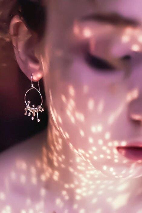 Boucles d'oreilles créoles à franges, boucles d'oreilles légères, boucles d'oreilles pendantes en argent, cadeau audacieux pour elle, boucles d'oreilles tendance