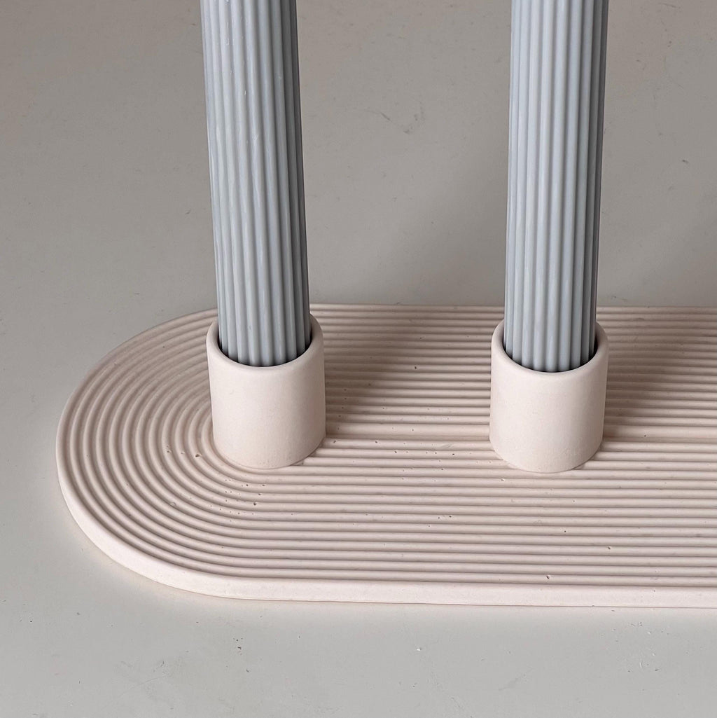 Geometric Jesmonite Candlestick Holder: Minimalist 3-Candle Centerpiece