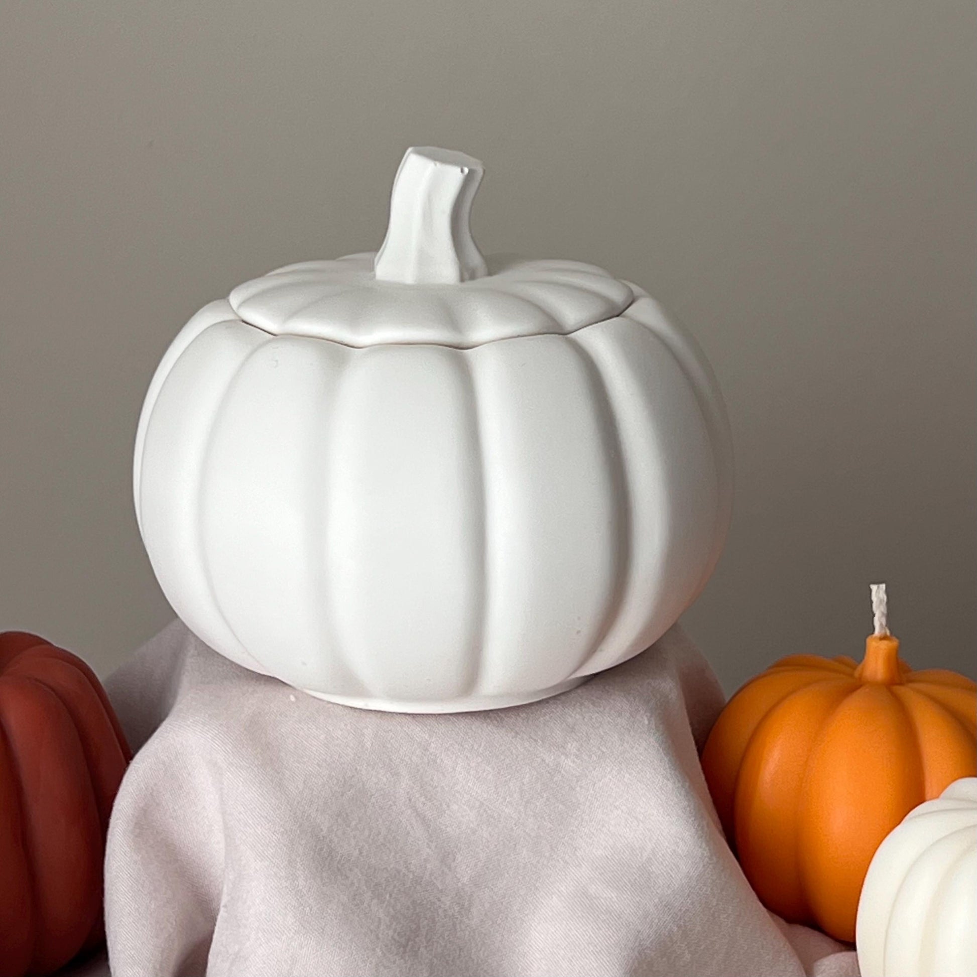 Pumpkin Jar Soy Wax Candle: Handmade Jesmonite Vessel, Autumn Scent