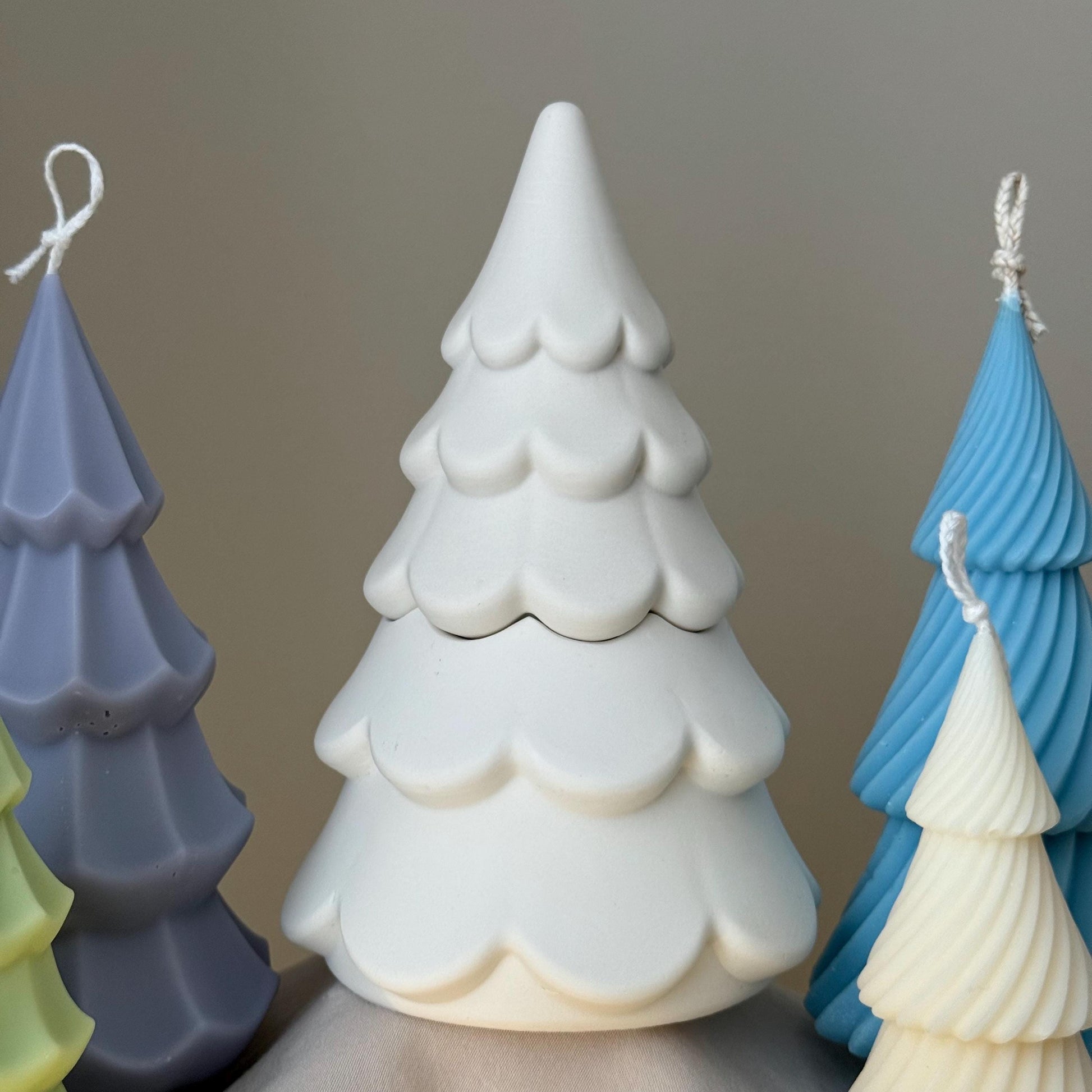 Christmas Tree Jar Soy Candle: Handmade Jesmonite Decor