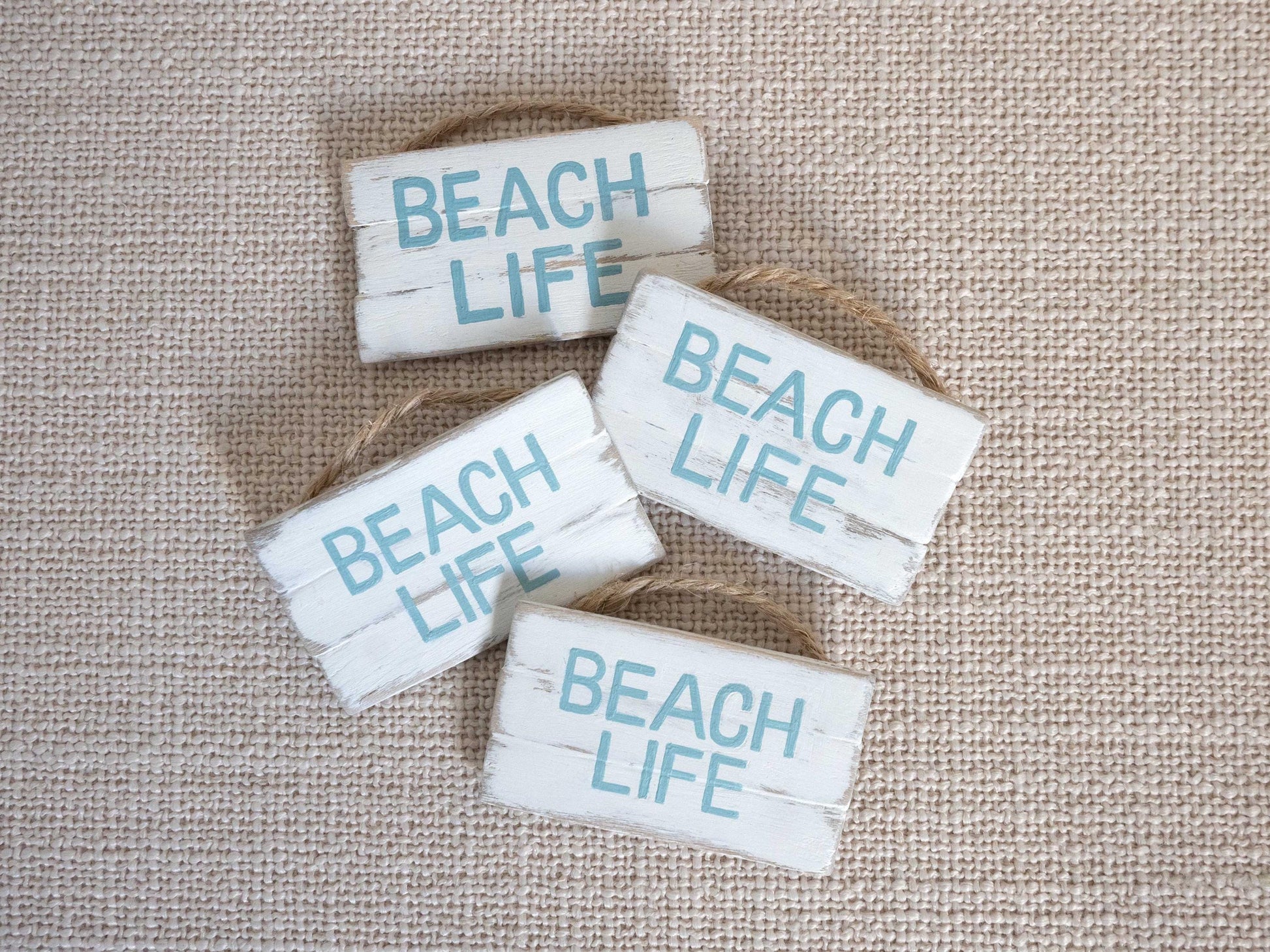 Panneau miniature en bois | Décoration de plage pour maison de poupée | Décoration côtière | Panneau de plage rustique à l'échelle 1:12
