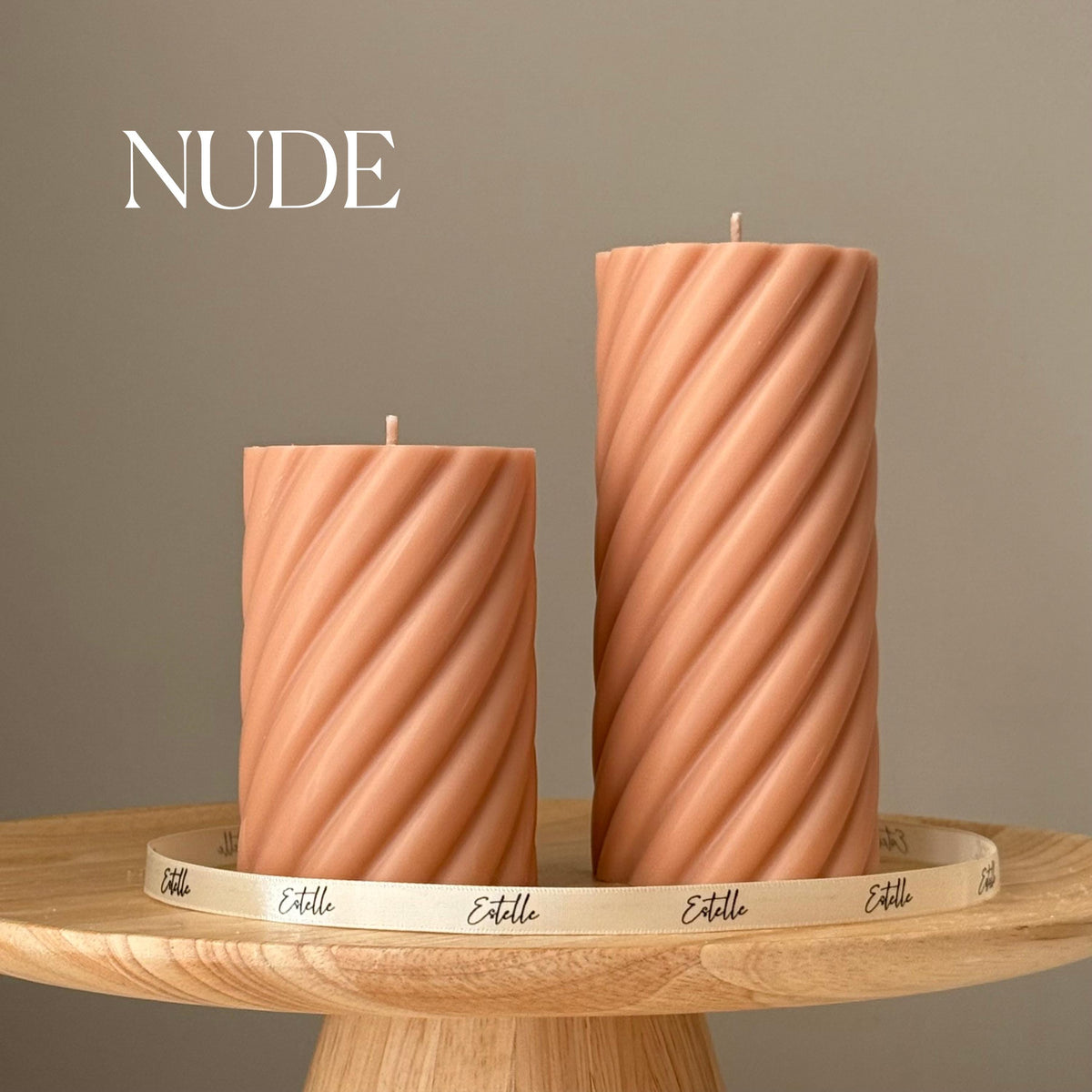 Duo de bougies piliers en soja Tourbillon faites main : Déco maison sculpturale
