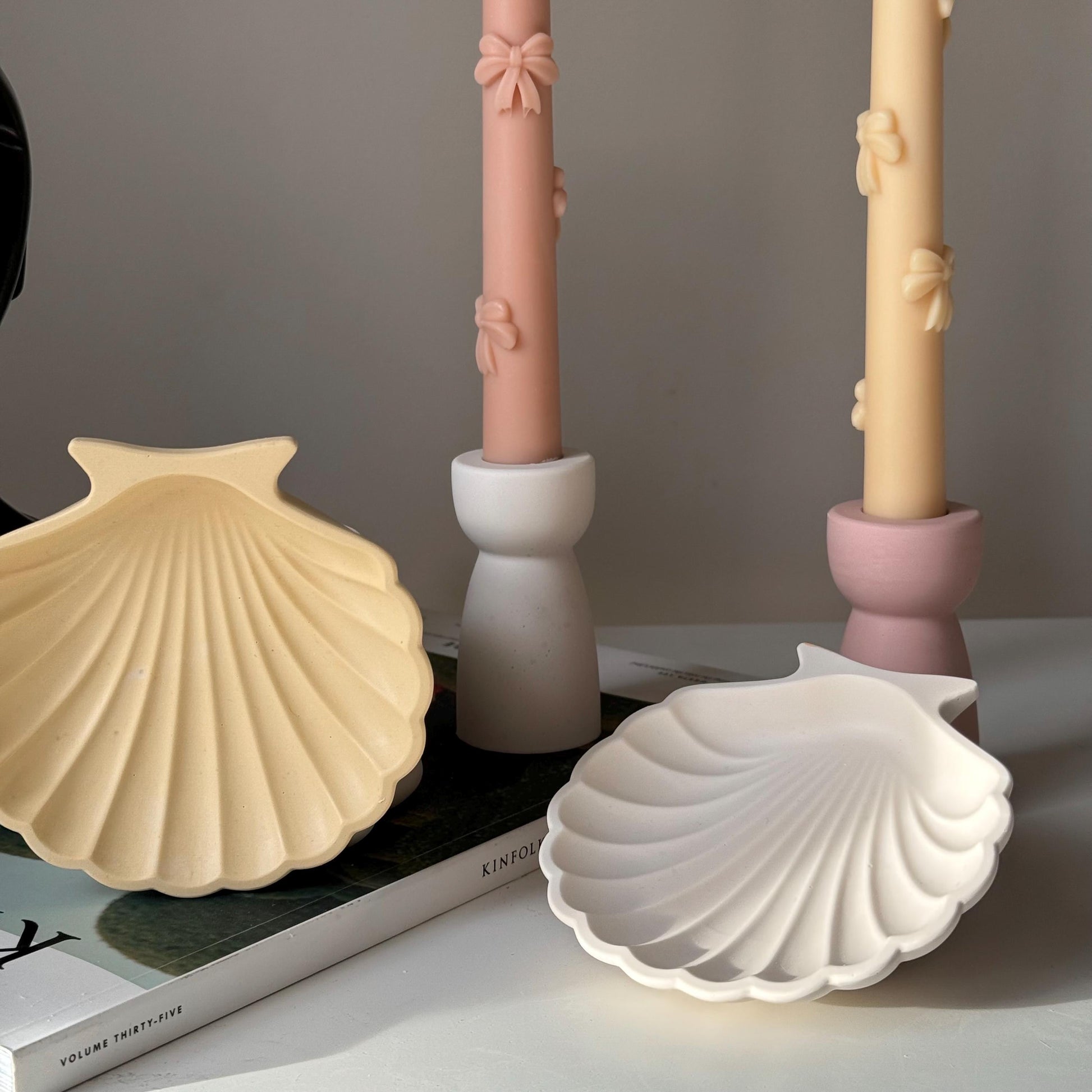Elegant Jesmonite Shell Tray: Scandi Home Decor