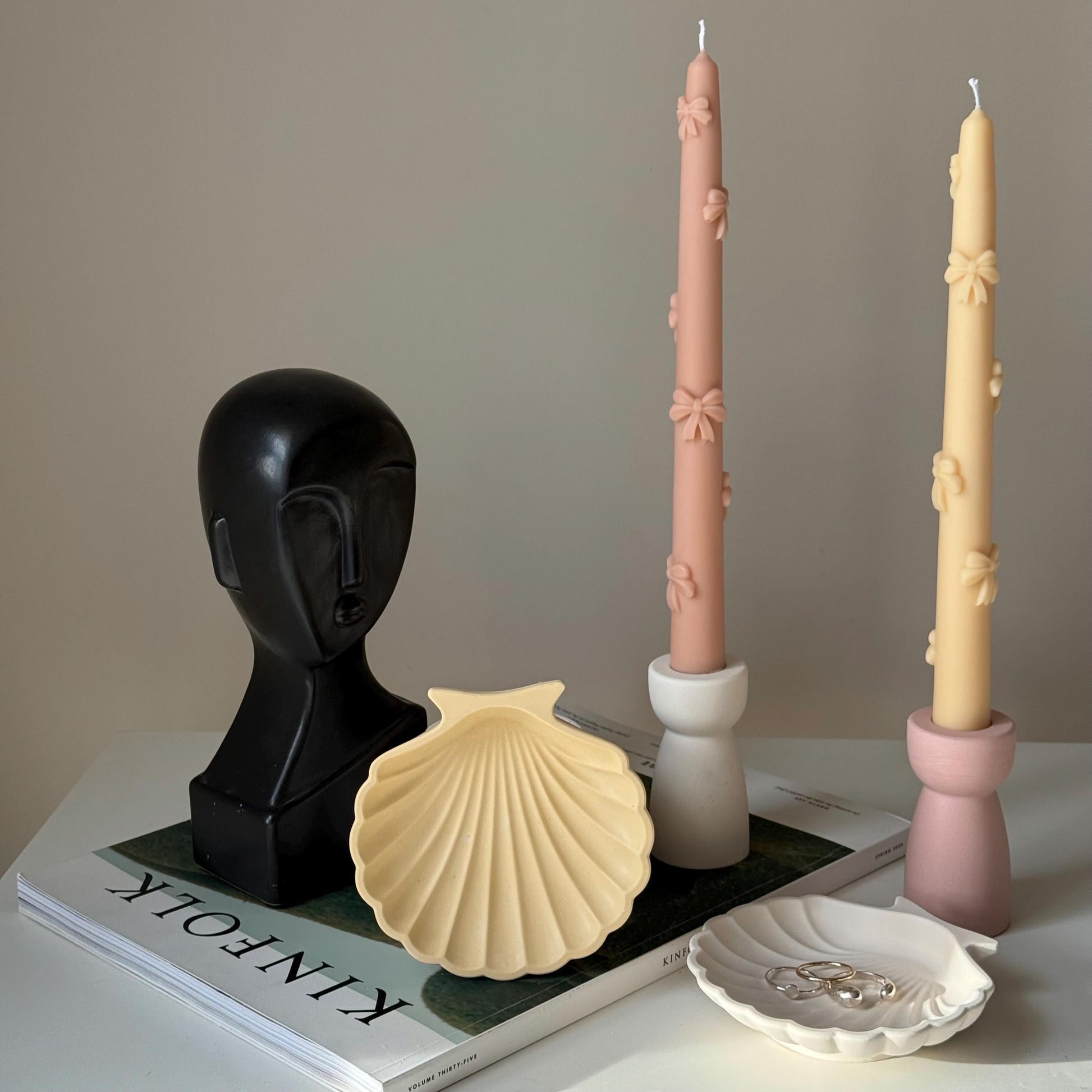 Elegant Jesmonite Shell Tray: Scandi Home Decor