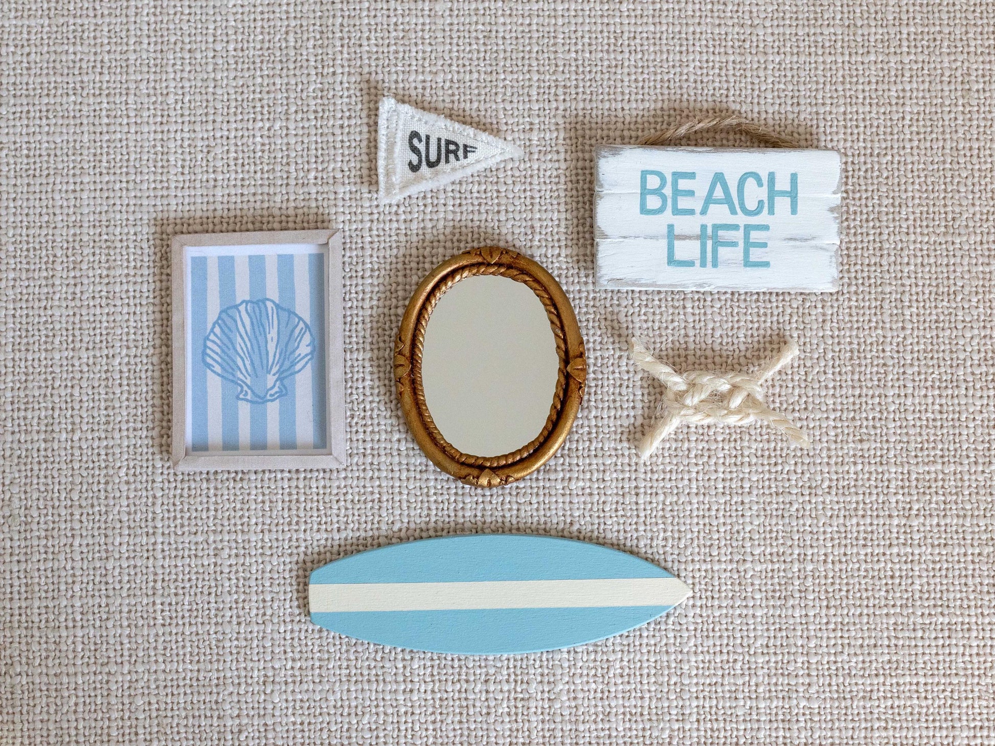 Panneau miniature en bois | Décoration de plage pour maison de poupée | Décoration côtière | Panneau de plage rustique à l'échelle 1:12