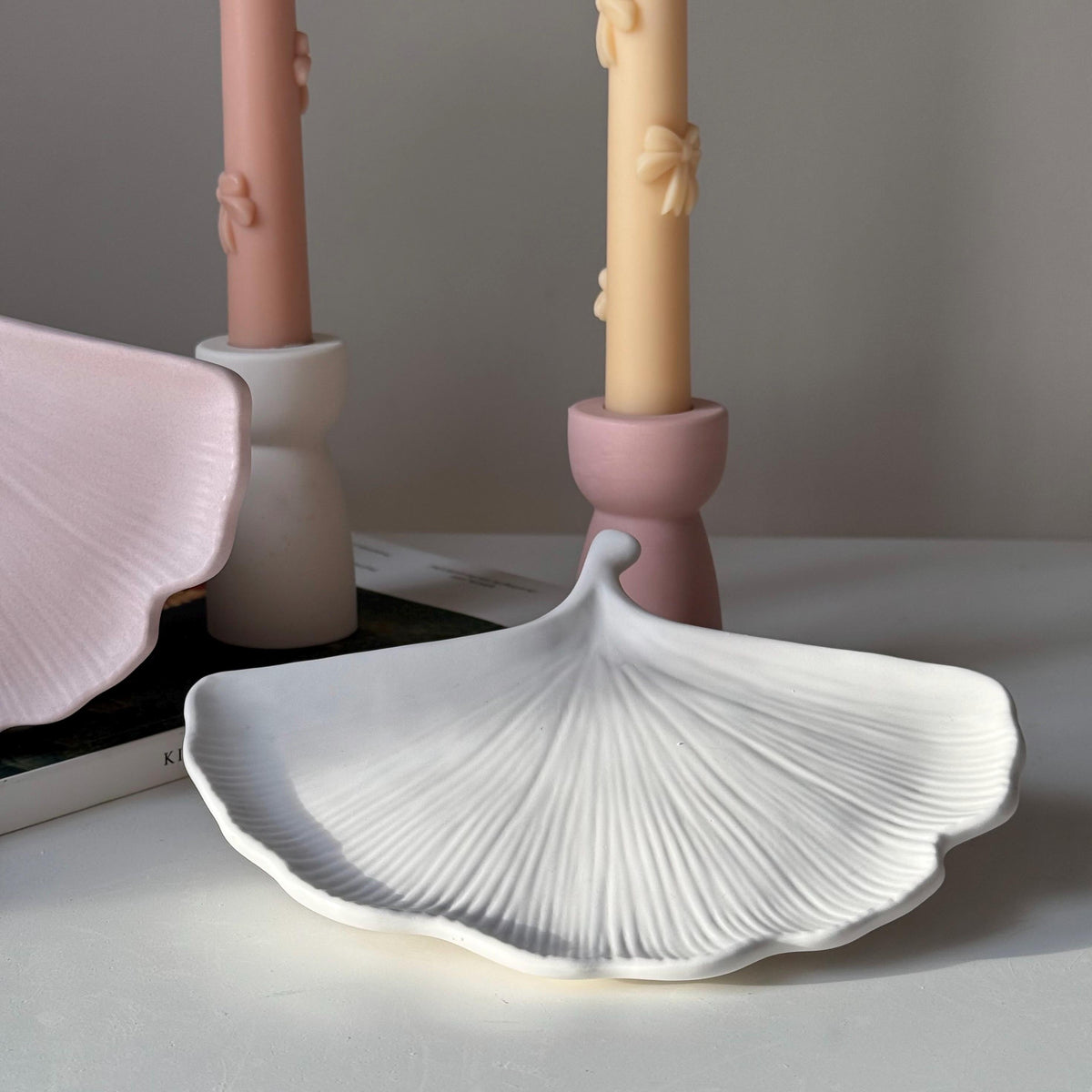 Jesmonite Leaf Tray: Scandi Jewelry Storage Dish, Desk Decor