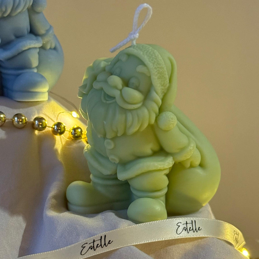Bougie de soja Père Noël coulée à la main | Déco festive de Noël