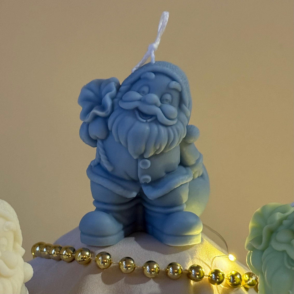 Bougie de soja Père Noël coulée à la main | Déco festive de Noël