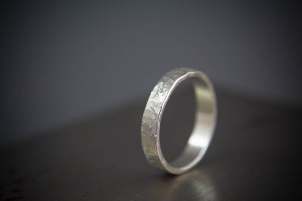 Bague en argent pour homme • Bague en argent recyclé • Bague minimaliste robuste, cadeau pour lui