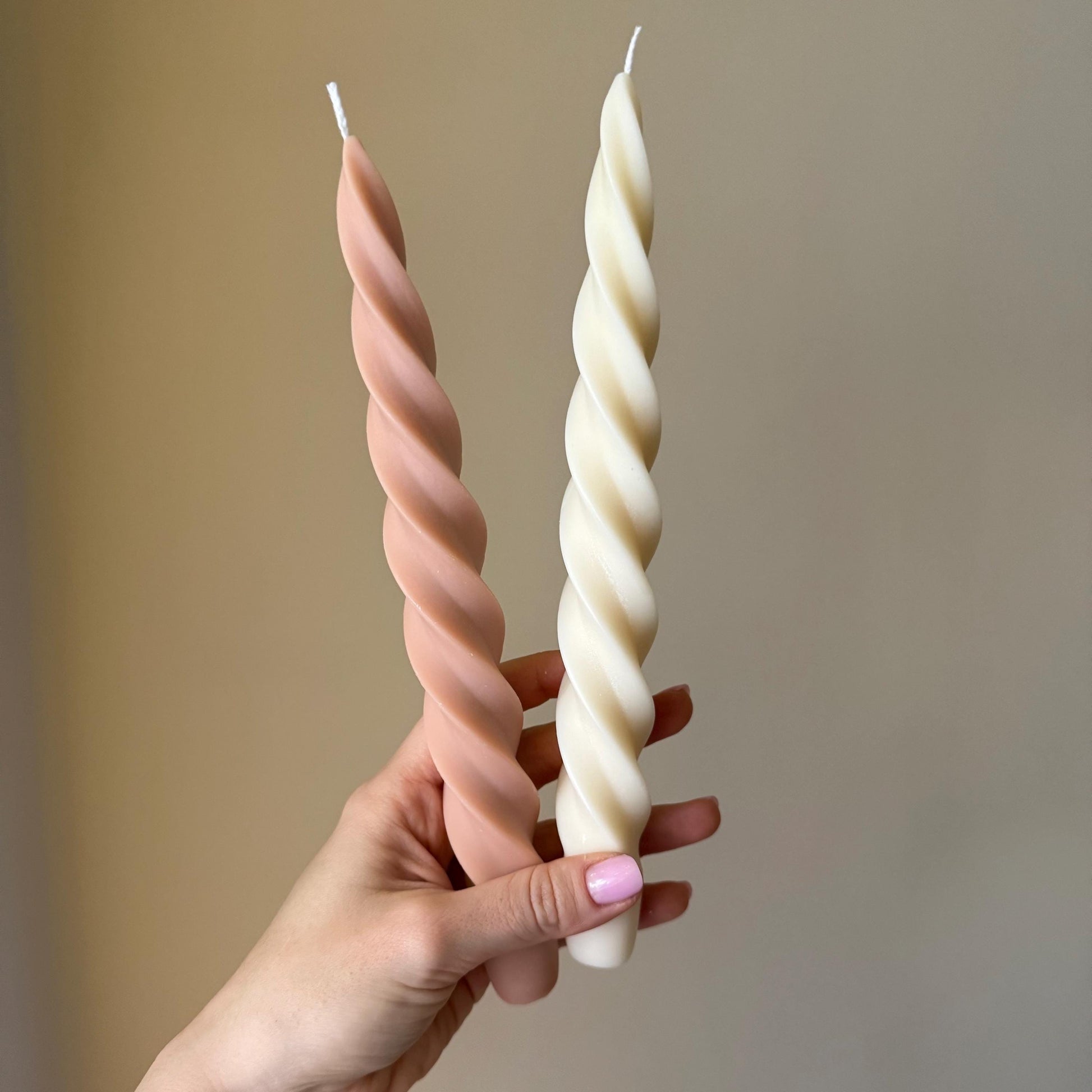 Spiral Soy Wax Taper Candle: Trendy Dinner Table Centerpiece