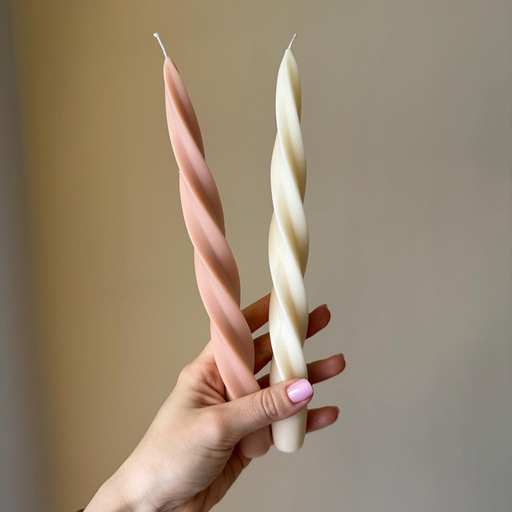 Spiral Soy Wax Taper Candle: Trendy Dinner Table Centerpiece