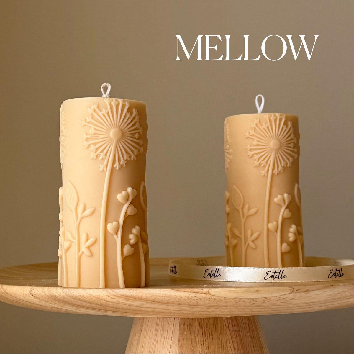 Bougie pilier en soja Pissenlits : Déco maison faite main (12 cm x 5,5 cm)