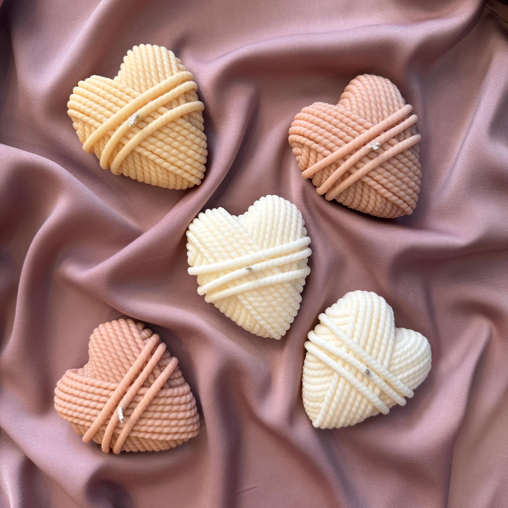 Knitting Wool Heart Soy Candle: Handmade Home Decor Gift