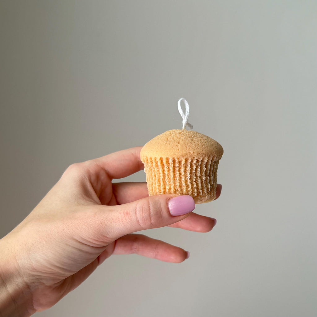 Handmade Cupcake Soy Candle: Trendy Vegan Home Decor