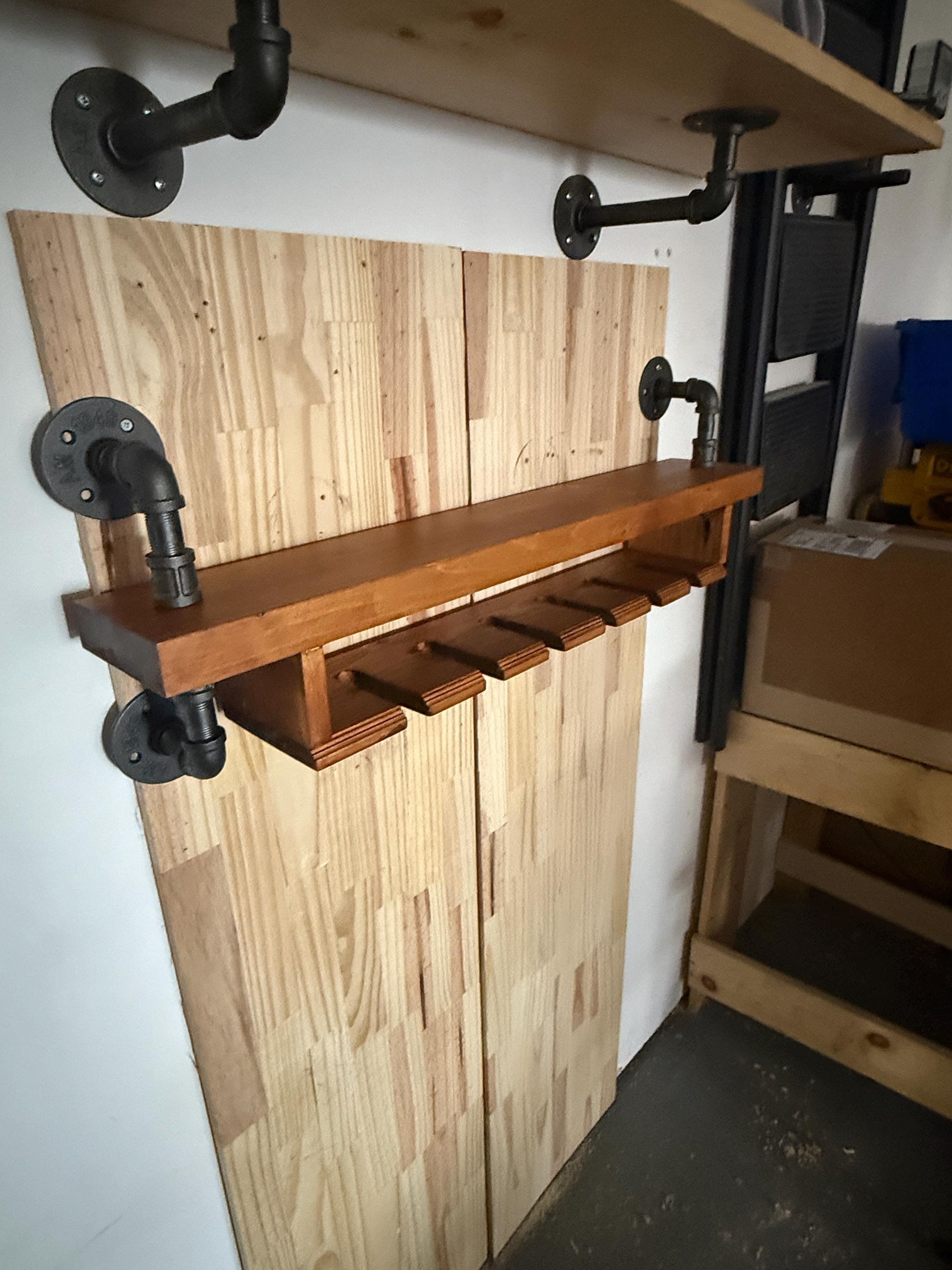 Casier à vin suspendu de style industriel - Étagère de bar - Étagère de bar avec porte-verres - 6 versions de verre