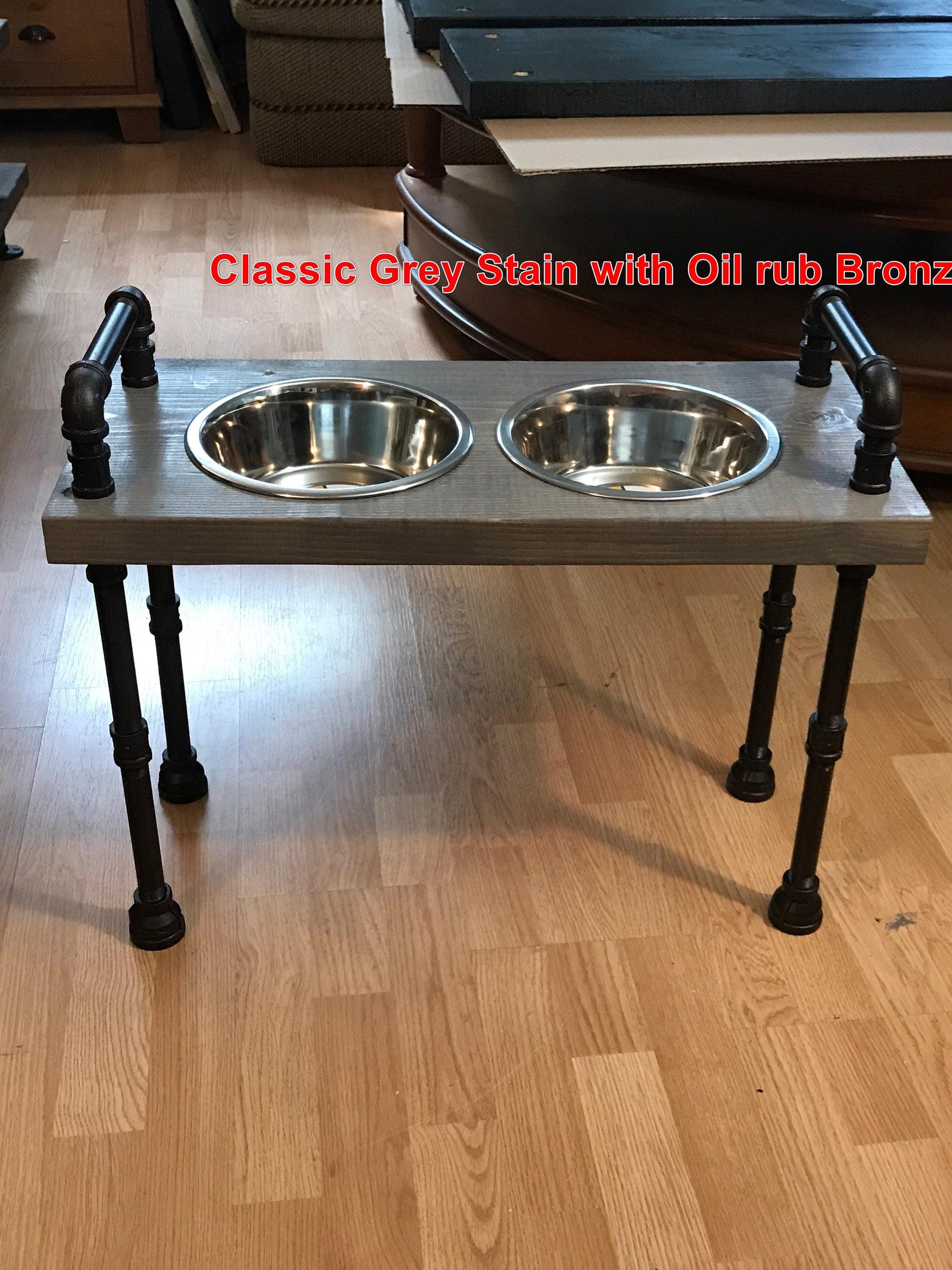 LA BÊTE - Support de gamelle surélevé de style industriel pour chien - La bête - Personnalisation gratuite incluse