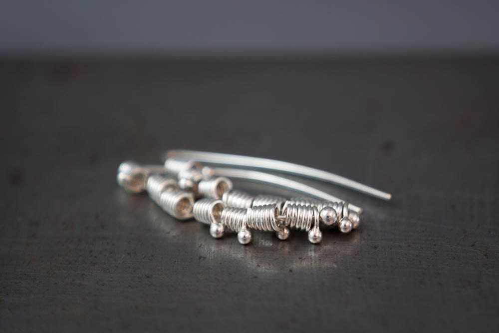 Boucles d'oreilles légères enfilables, boucles d'oreilles en argent sterling faites à la main, cadeau pour elle