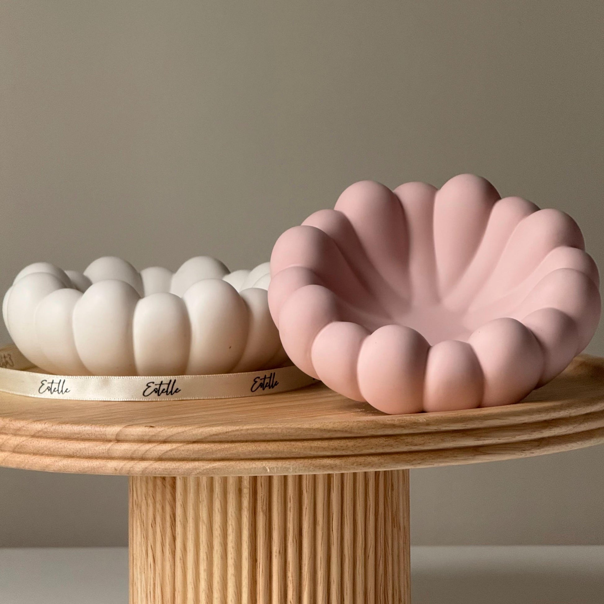 Jesmonite Trinket Tray: Round Jewelry Storage Dish, Scandi Home Decor