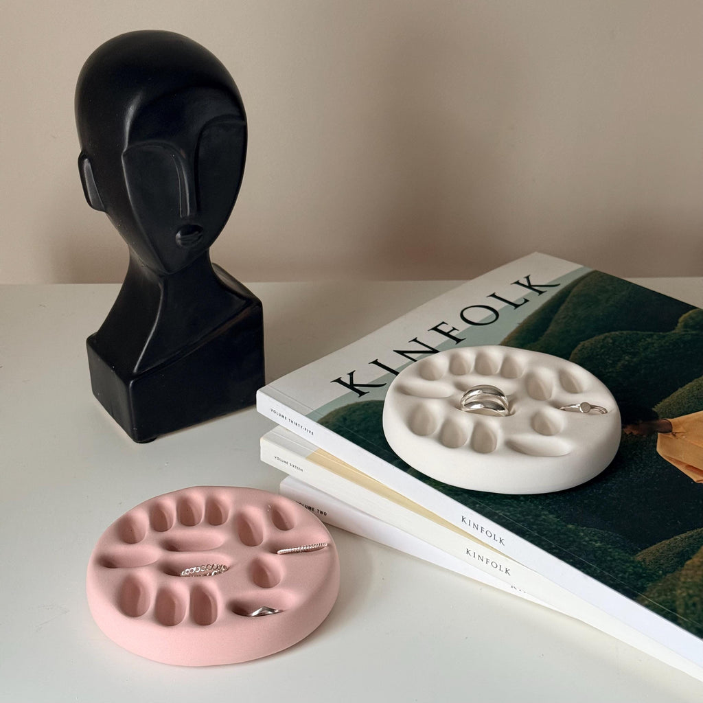 Minimal Ring Organizer Dish | Sculptural Jesmonite Tray