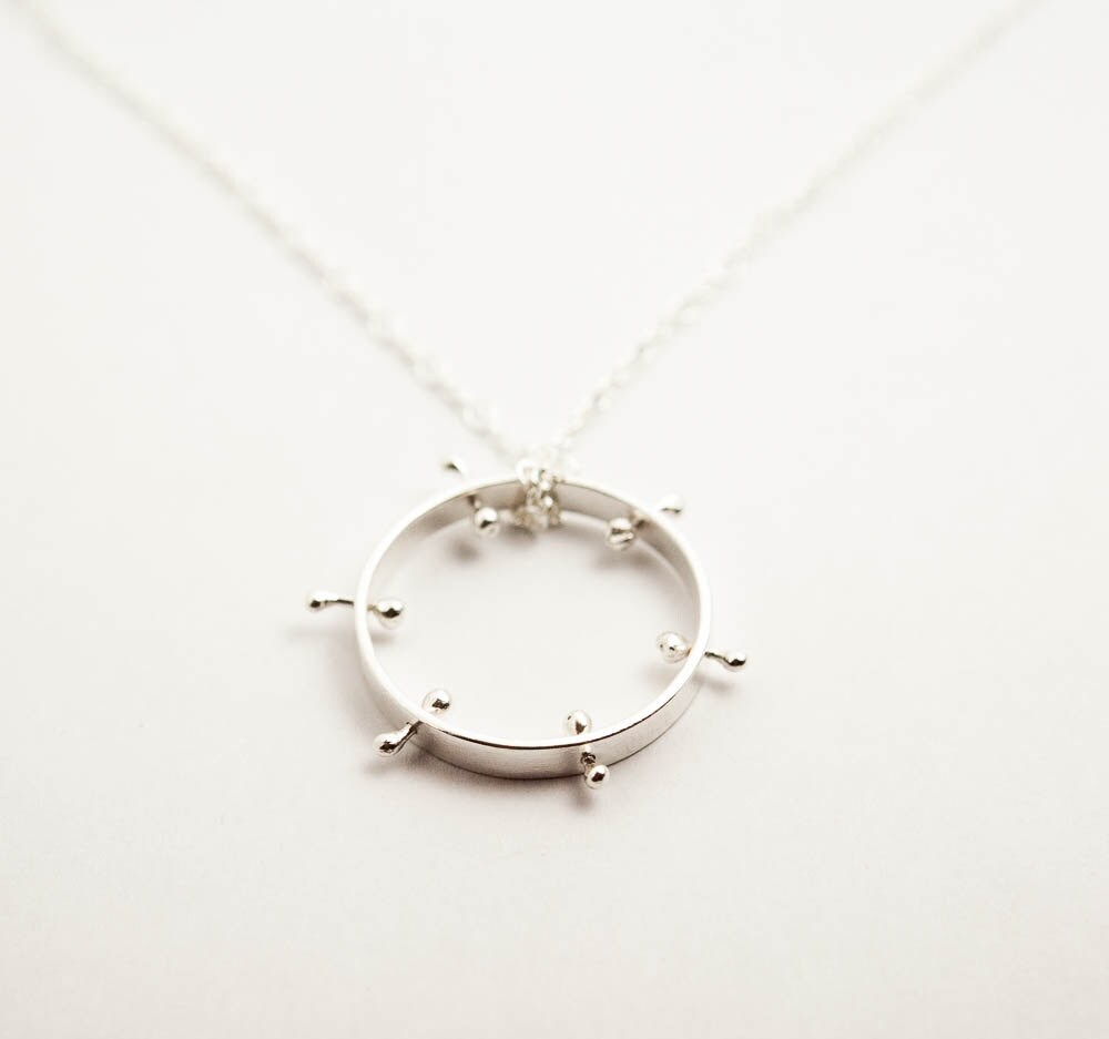 Collier avec pendentif en forme de cercle en argent sterling, pendentif étoile