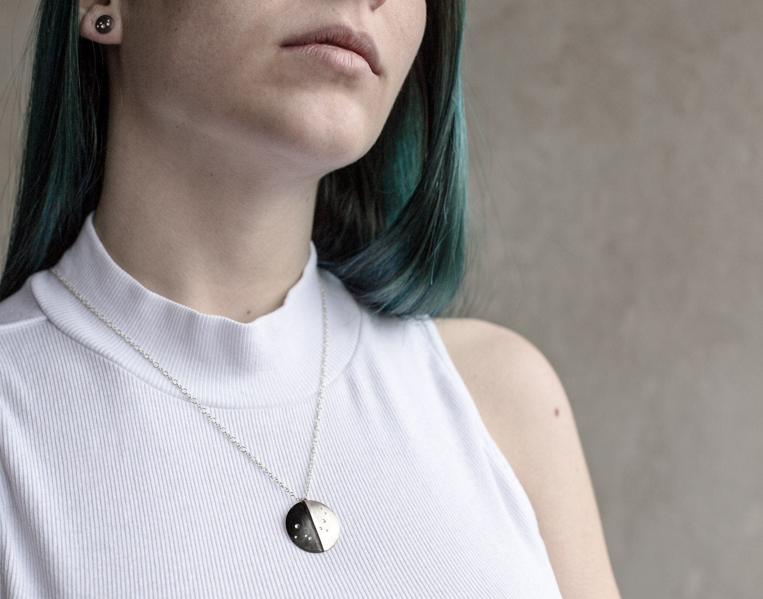 Collier Lune en Argent, Collier Céleste, Pendentif en Argent Recyclé, Cadeau Bijou Céleste pour Femme, Collier Ciel Nocturne, Bijou Lunaire