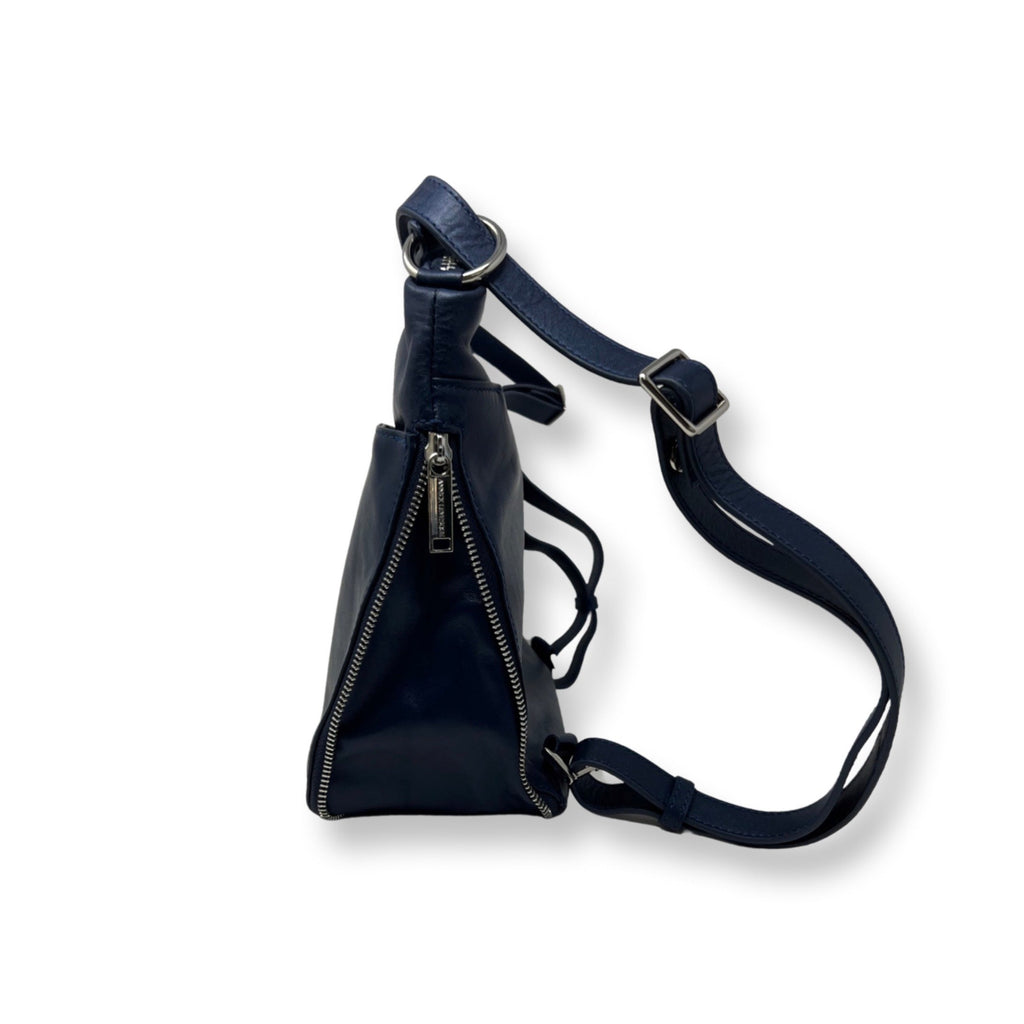 Transformable Navy Blue Handbag - Josée
