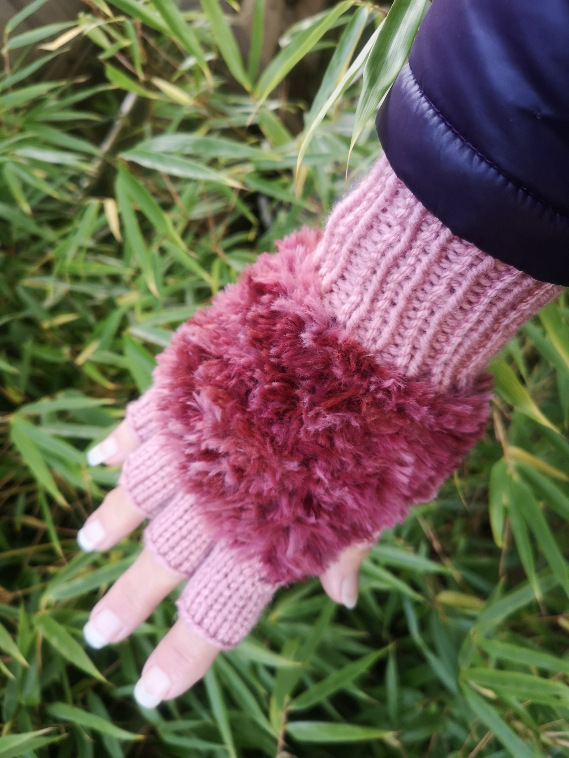 Rose Pink Handmade Knitted Fuzzy Plush Half Finger Texting Gloves