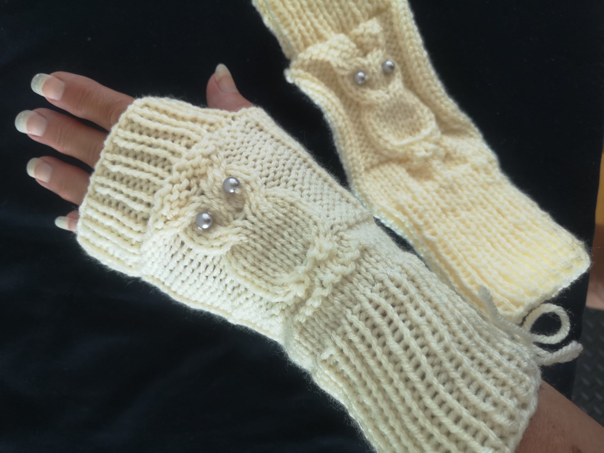 Owl Hooter Night Bird Knit Fingerless Gloves Mittens