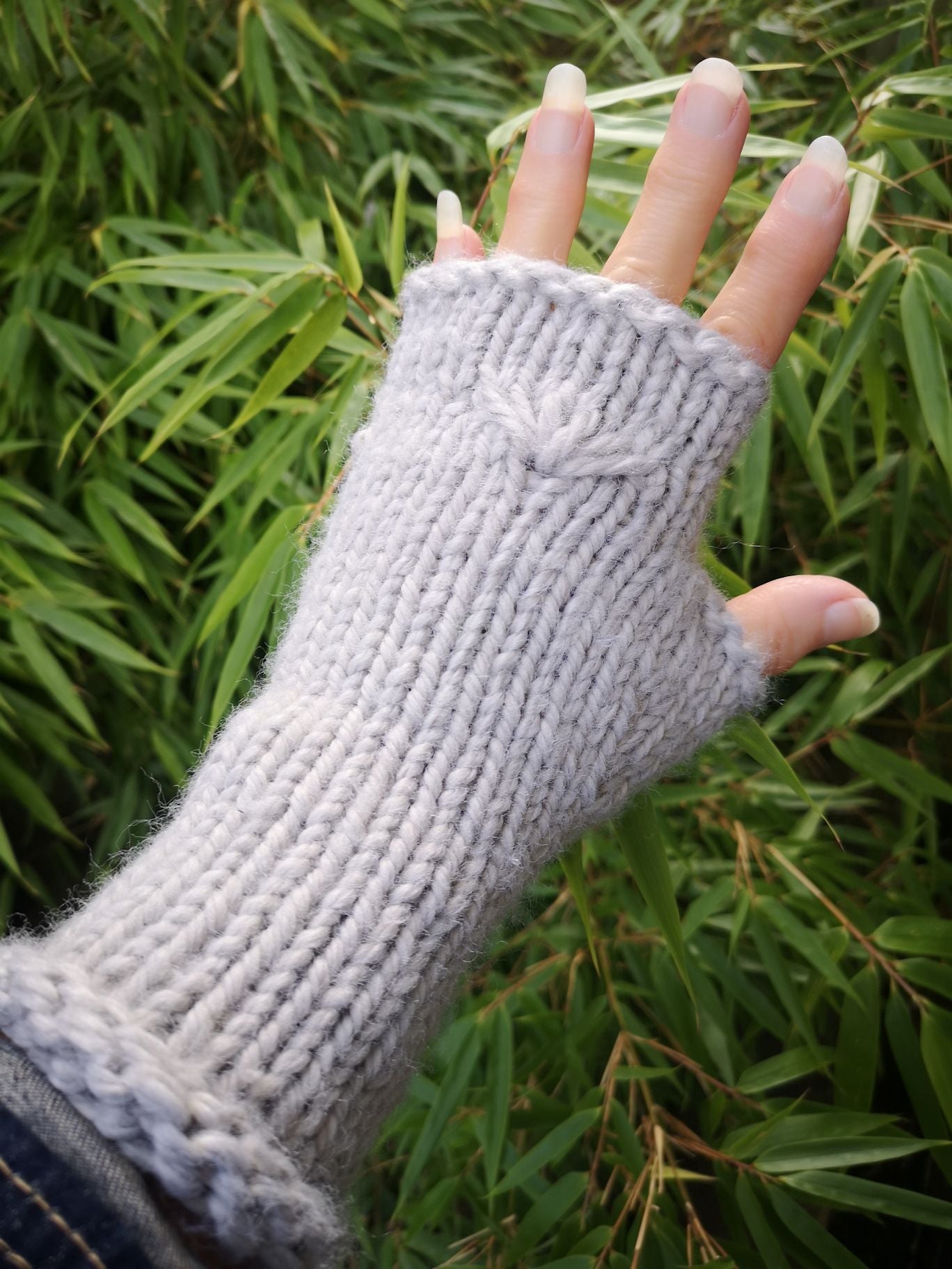 Sustainable Thick Gray Fingerless Knit Gloves Mittens