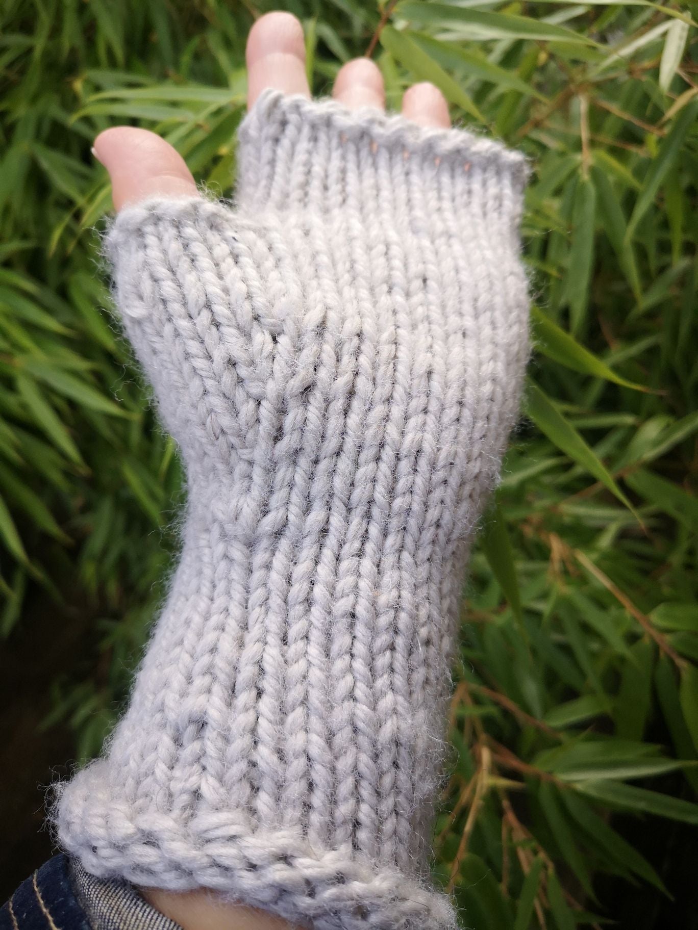 Sustainable Thick Gray Fingerless Knit Gloves Mittens
