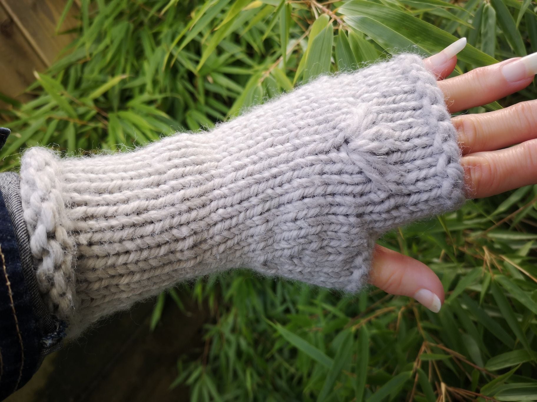 Sustainable Thick Gray Fingerless Knit Gloves Mittens