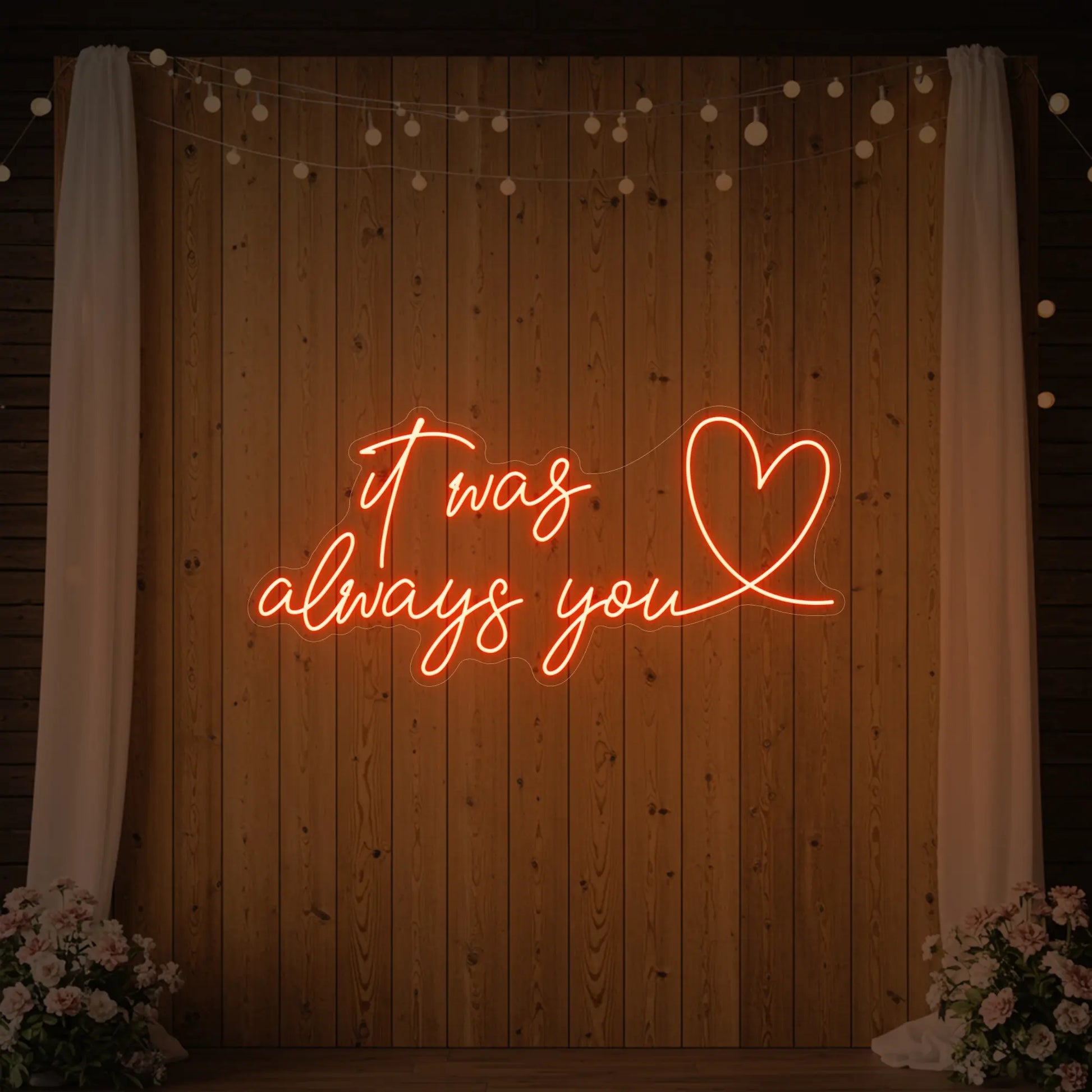 C'était toujours toi avec une enseigne lumineuse en forme de cœur