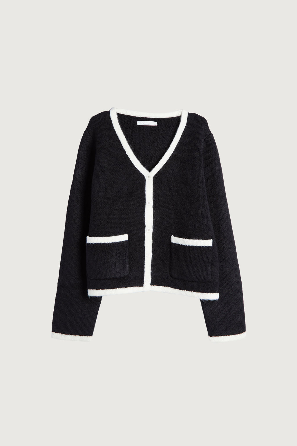 CARDIGAN BOUTONNÉ À BORDURES CONTRASTÉES